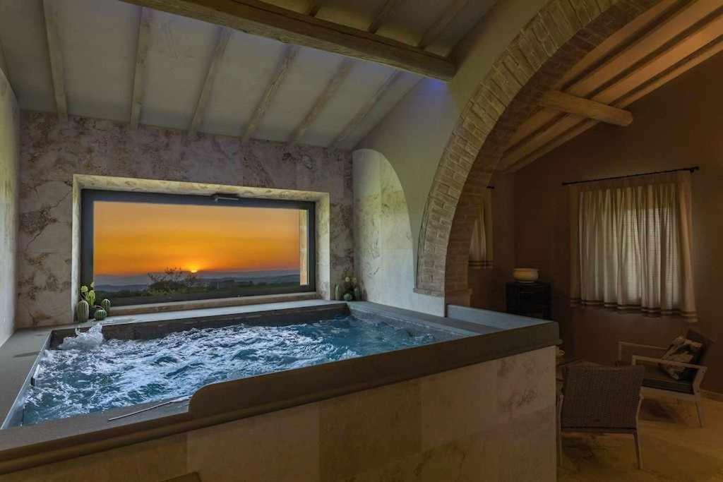 Villa I Cipressini Piscina Riscaldata Spa Toscana Pienza Buitenkant foto