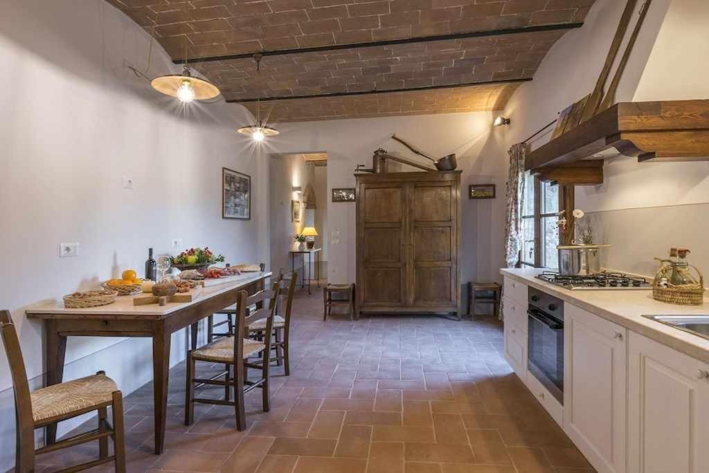 Villa I Cipressini Piscina Riscaldata Spa Toscana Pienza Buitenkant foto