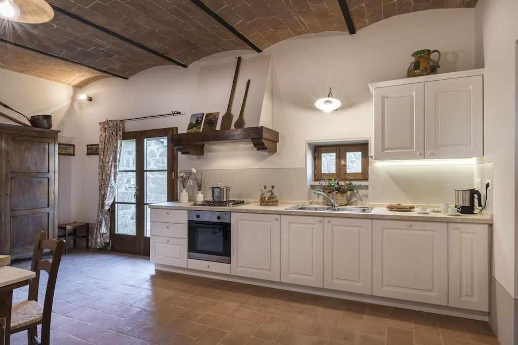 Villa I Cipressini Piscina Riscaldata Spa Toscana Pienza Buitenkant foto